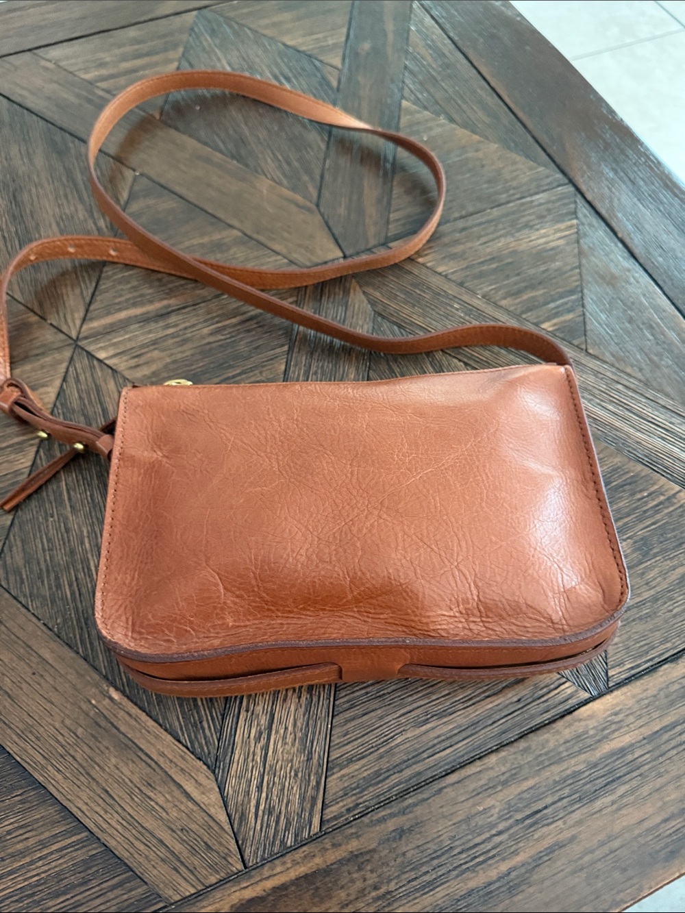 Madewell Simple Brown Leather Crossbody Bag Adjustable Strap - Picture 6 of 9
